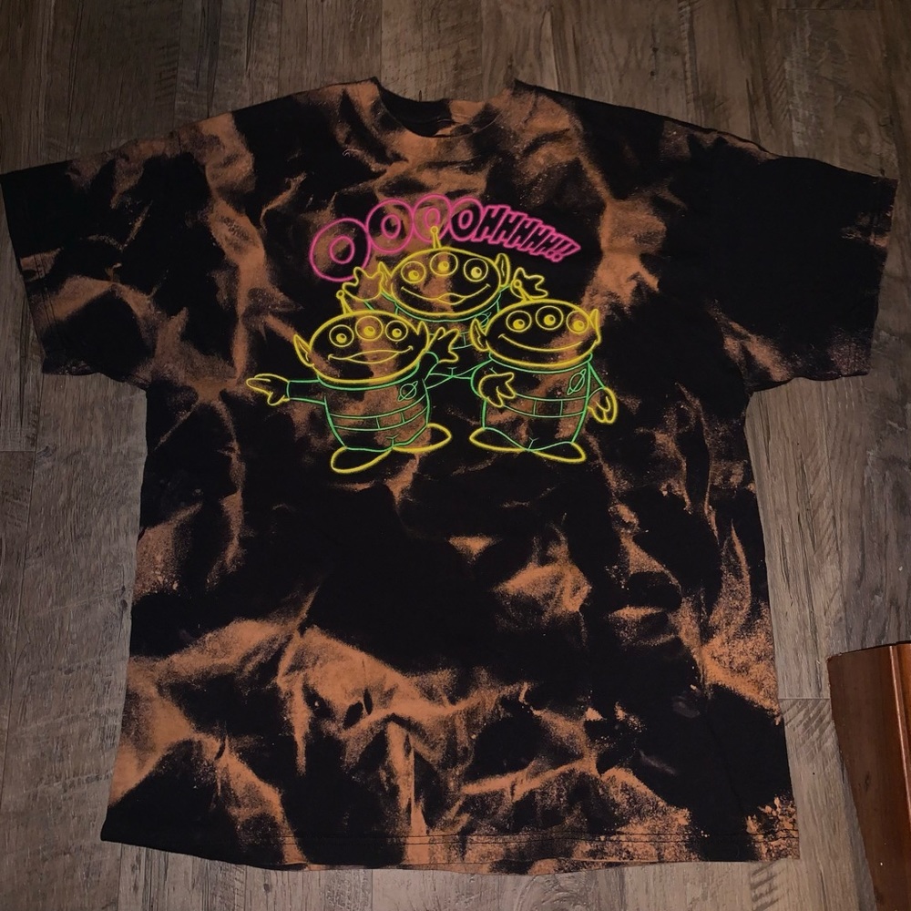 Disney Pixars neon acid wash toy story alien tee